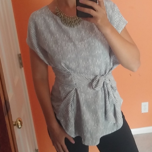 Apt. 9 Tops - Apt 9 tie top